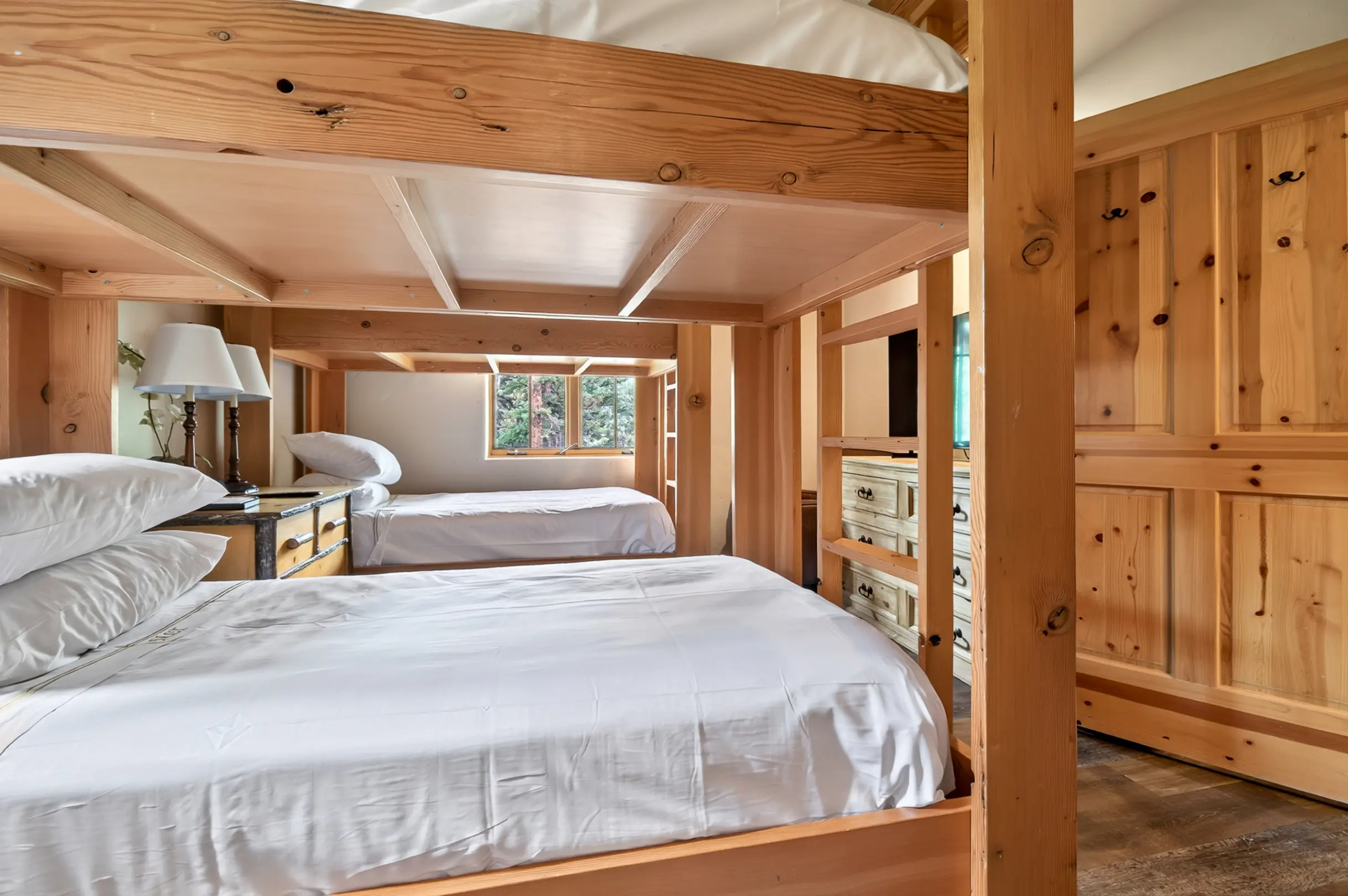 Cabins Cabins